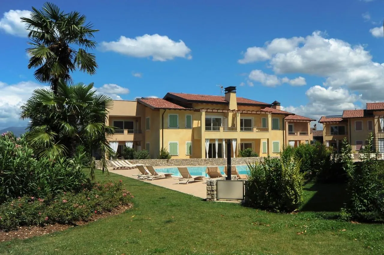 Le Corti Caterina Apartment Lonato 0*,