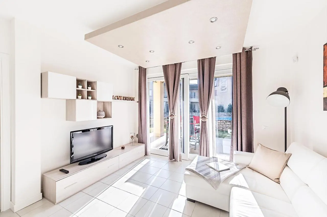 Le Corti Caterina Apartment Lonato Italy