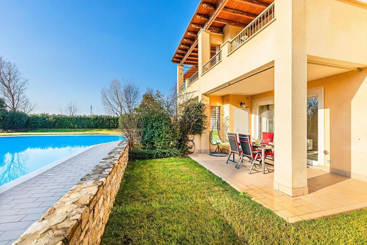Le Corti Caterina Apartment Lonato Italy