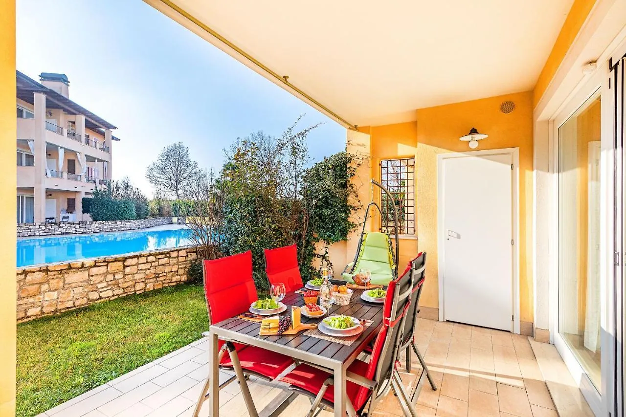 Le Corti Caterina Apartment Lonato 0*,